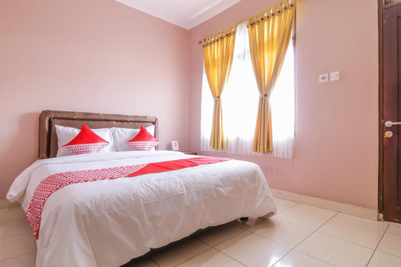 Oyo 2456 Purnama House Kuta Hotel Kuta  Ngoại thất bức ảnh